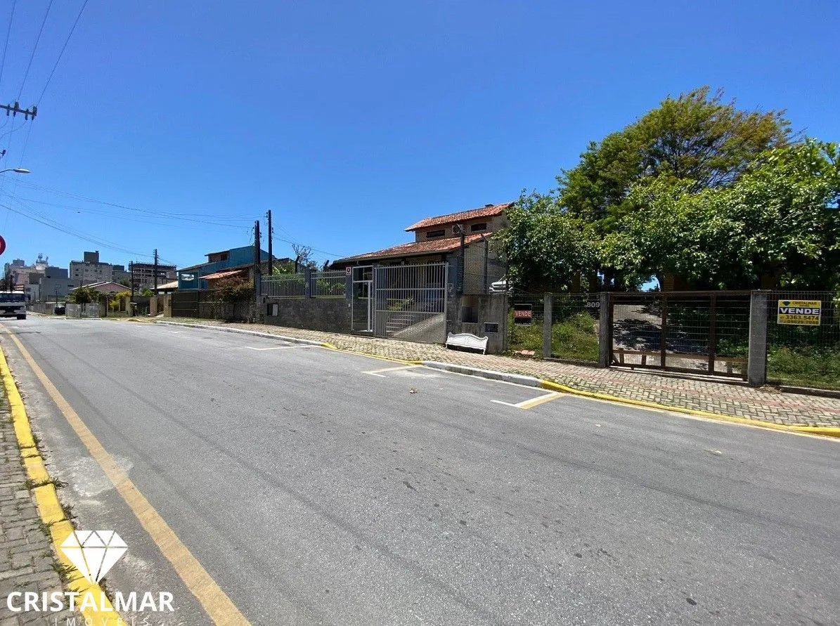 Terreno com casa simples em Bombas | Troca por apartamento — foto 5