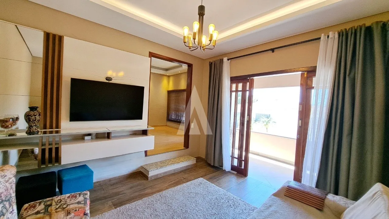 Casa com 1 suíte e 2 quartos à venda no bairro Costa e Silva em Joinville-SC por R$850.000,00. — foto 3