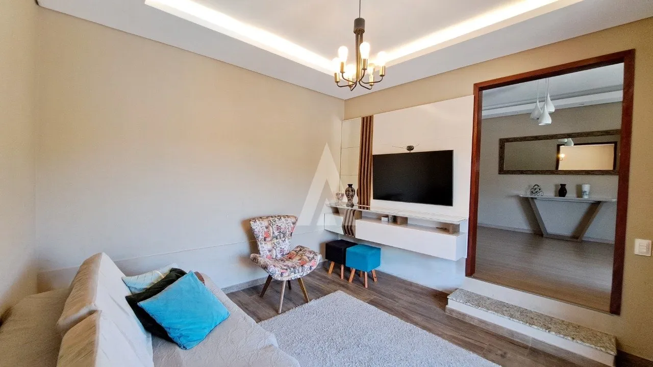 Casa com 1 suíte e 2 quartos à venda no bairro Costa e Silva em Joinville-SC por R$850.000,00. — foto 4