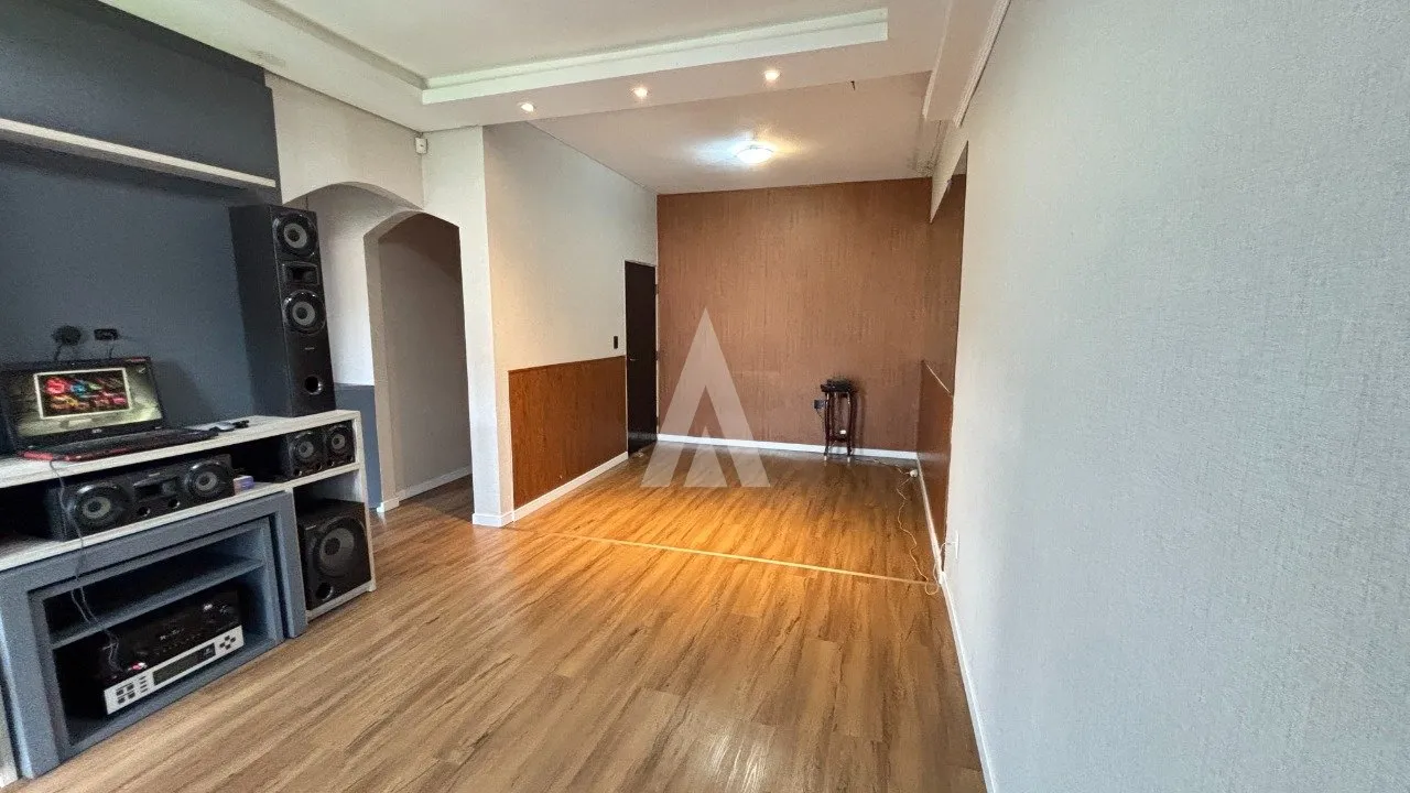 Casa com 1 suíte mais 1 quarto à venda no bairro Floresta em Joinville por R$ 699.999,00 — foto 2