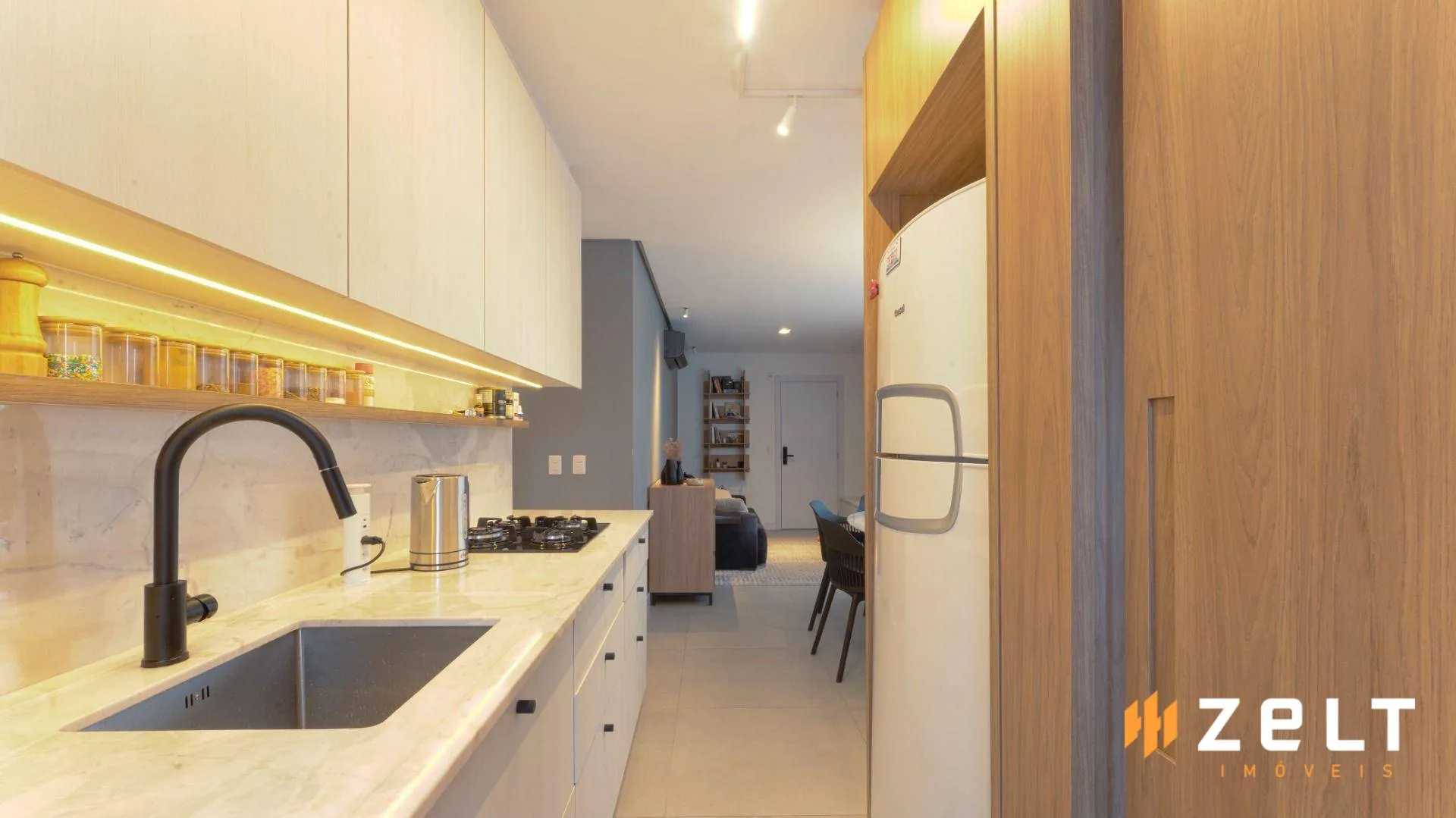 Apartamento com 2 dormitórios à venda, 67 m por R$ 720.000,00 - Vila Nova - Blumenau/SC — foto 2
