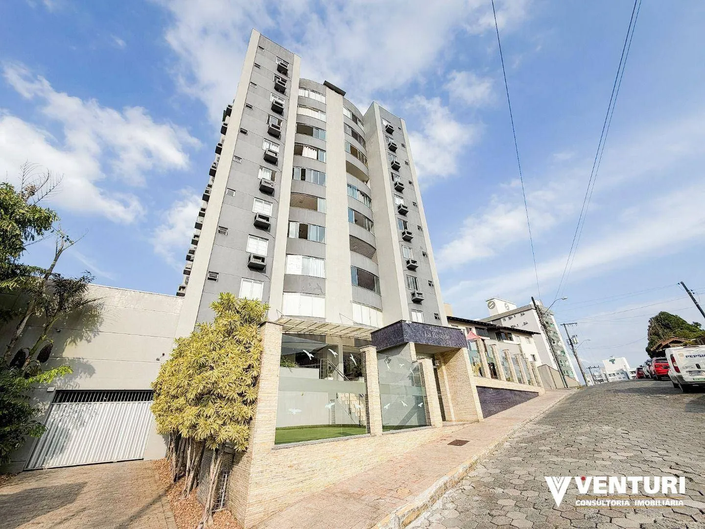 Apartamento com 3 dormitórios à venda, 80 m por R$ 520.000,00 - Água Verde - Blumenau/SC — foto 2