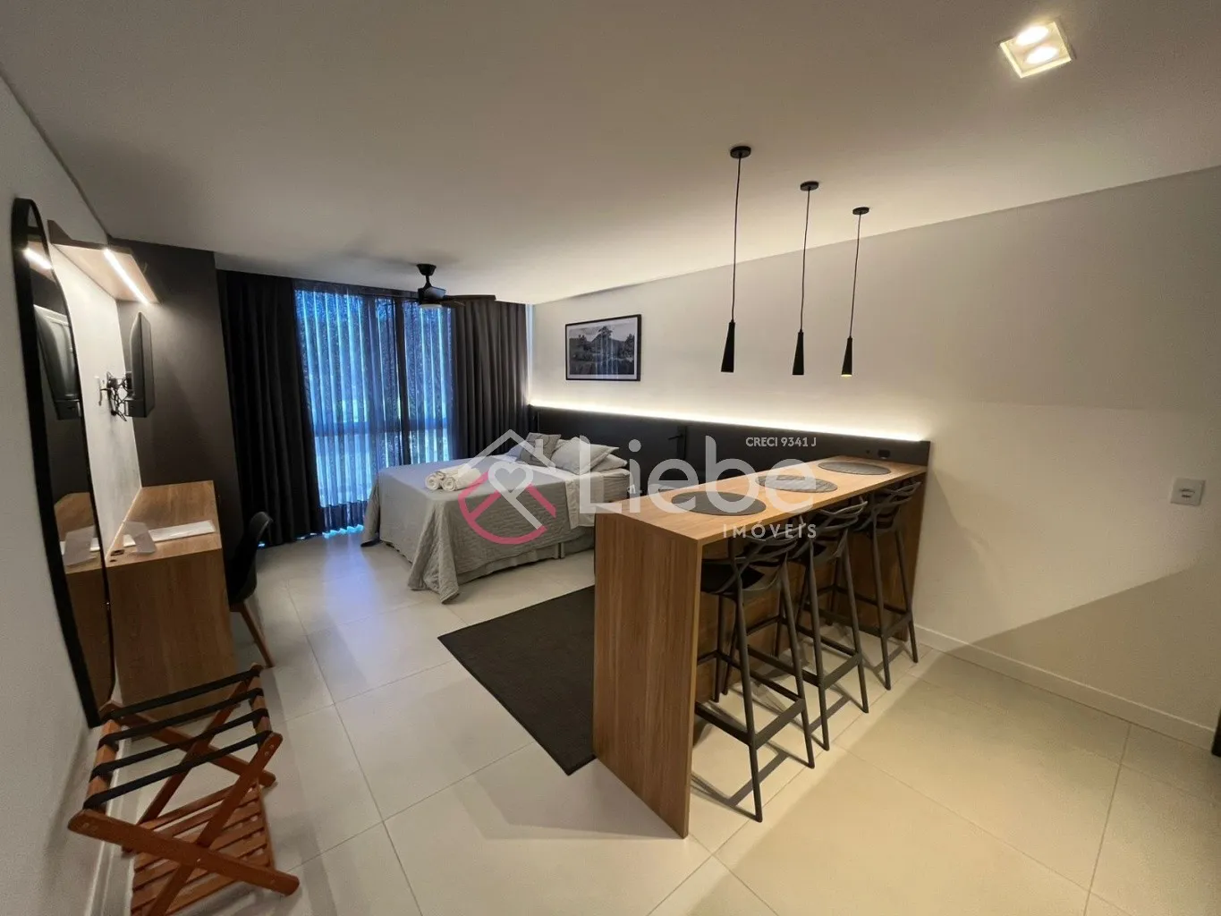 Lindo Flat MOBILIADO no Residencial Home Business no segundo pavimento com 32,37m de área privativa no centro da cidade de Pomerode. — foto 3