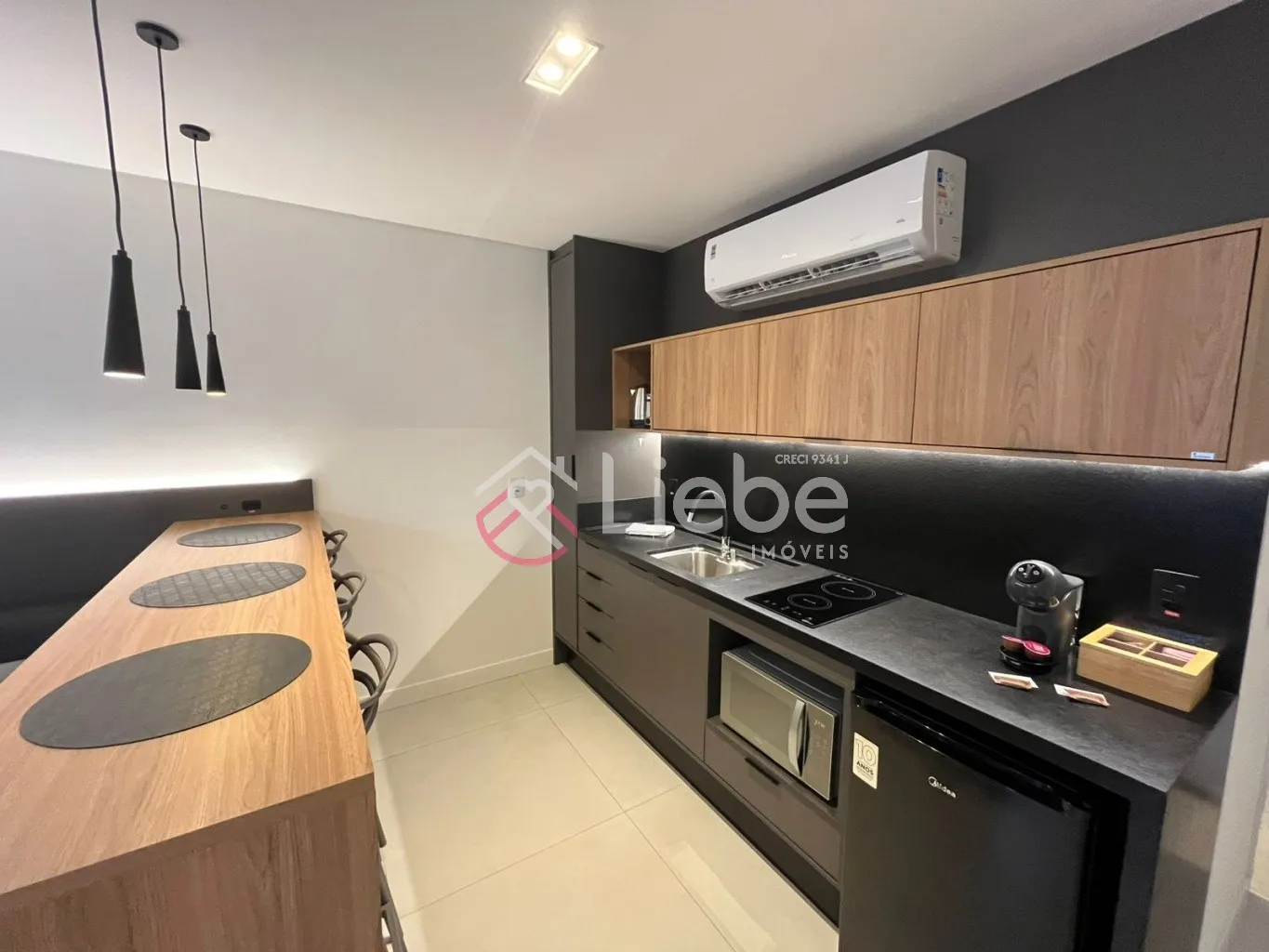 Lindo Flat MOBILIADO no Residencial Home Business no segundo pavimento com 32,37m de área privativa no centro da cidade de Pomerode. — foto 5