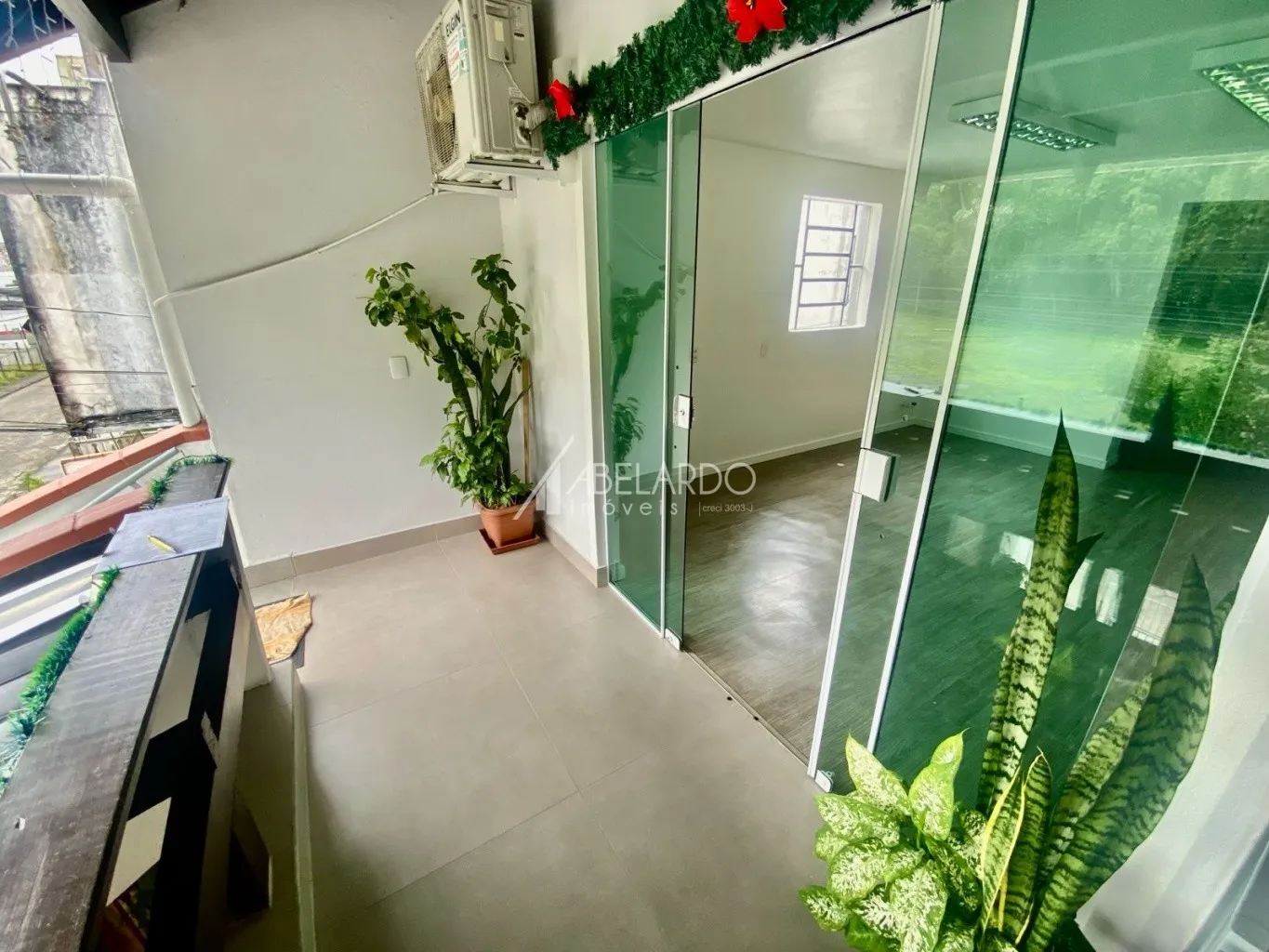 Sala para locação - Próximo à Vila Germânica! - foto 1