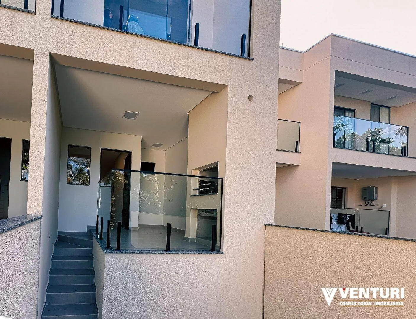 Casa com 2 dormitórios à venda, sendo 2 suítes com 97 m por R$ 650.000 - Água Verde - Blumenau/SC — foto 7