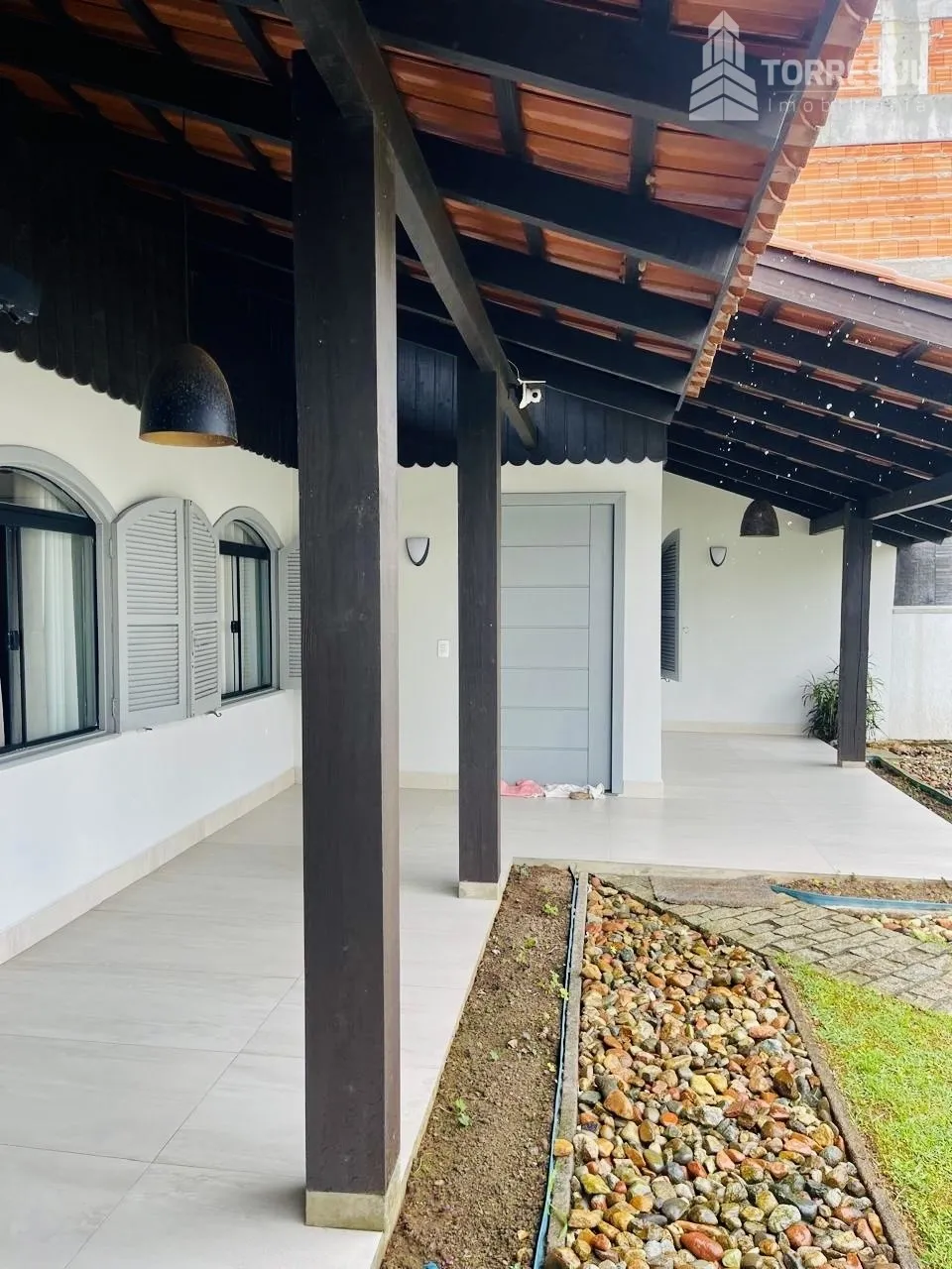 Lindíssima Casa no Gravatá em Excelente estado de conservação — foto 5