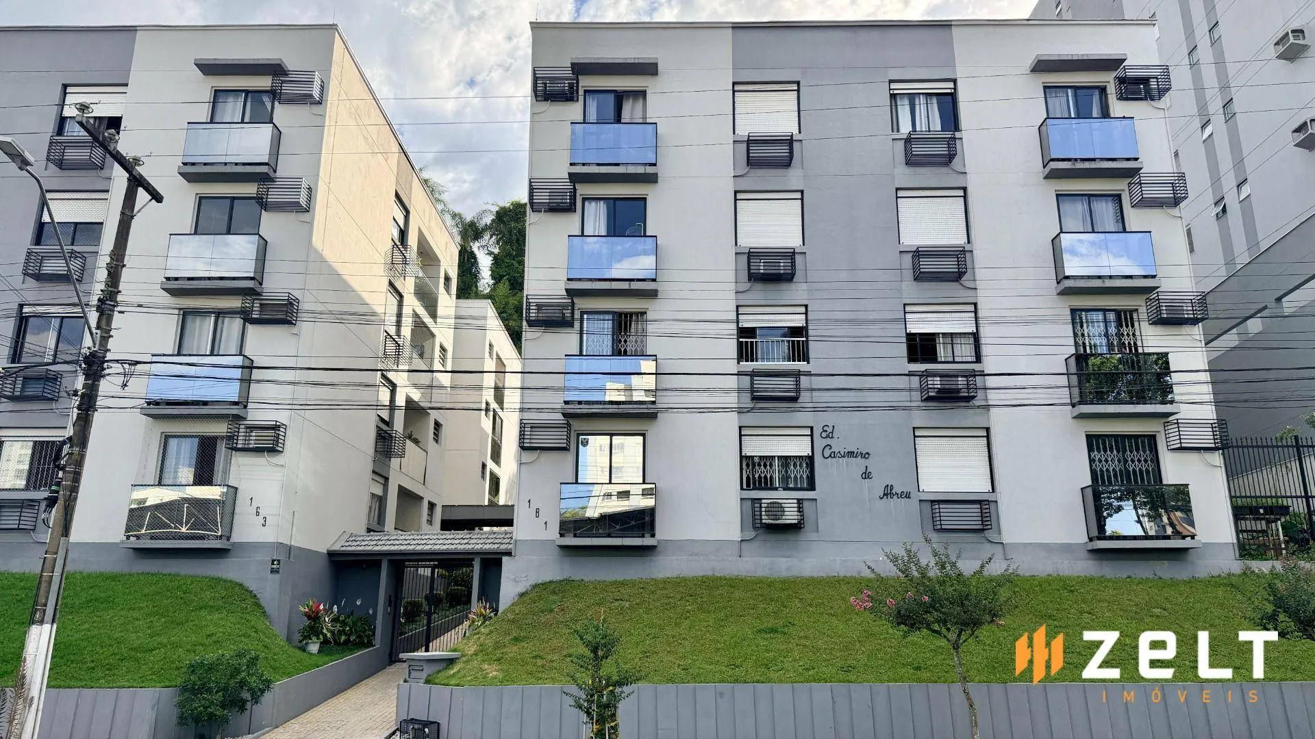 Apartamento com 3 dormitórios à venda, 80 m por R$ 440.000 - Vila Nova - Blumenau/SC — foto 2