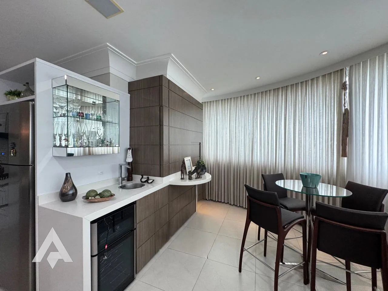 Apartamento de 3 suítes à venda em Balnéario Camburíu-SC! — foto 4