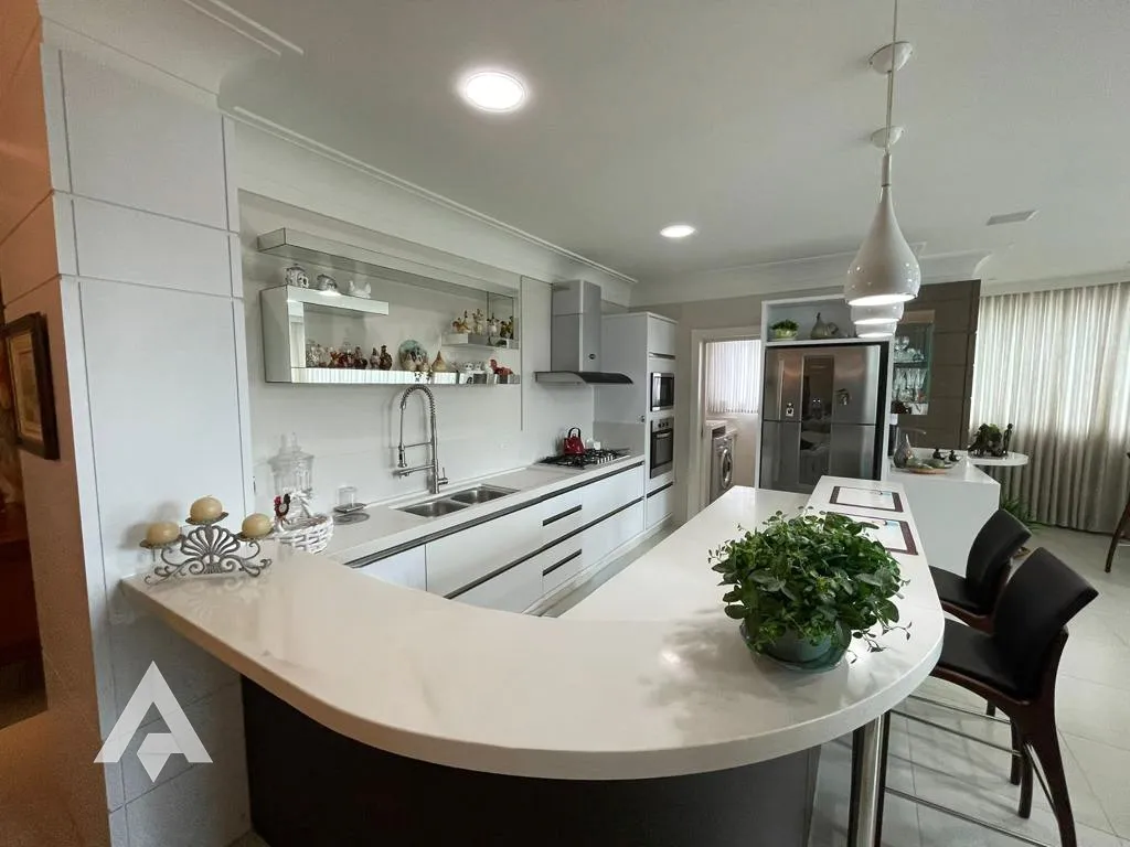 Apartamento de 3 suítes à venda em Balnéario Camburíu-SC! — foto 7