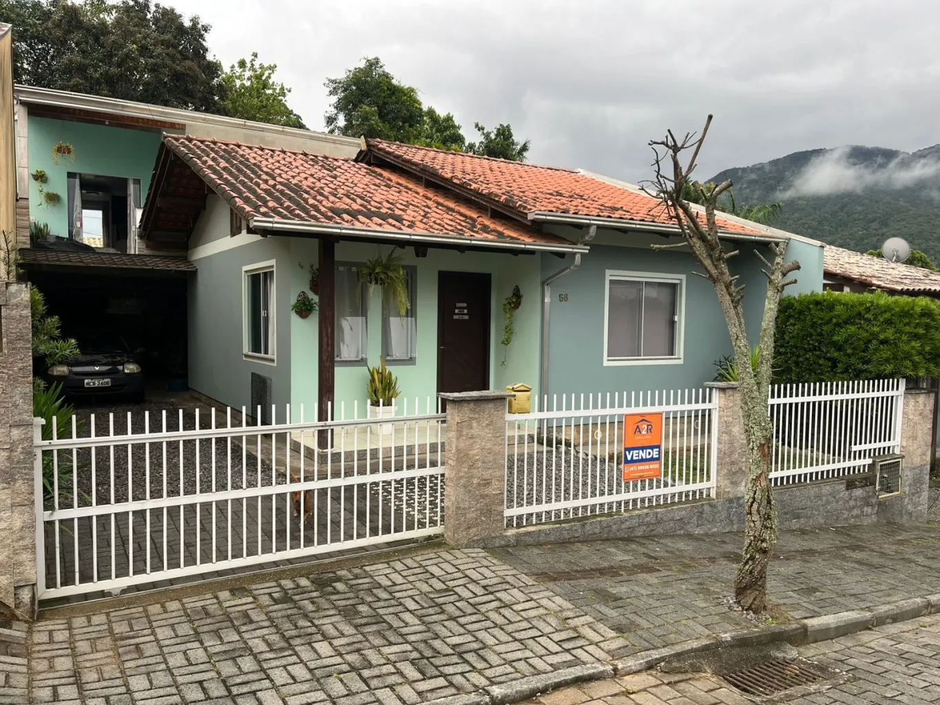 CASA COM EDÍCULA NO BAIRRO WARNOW - foto 1