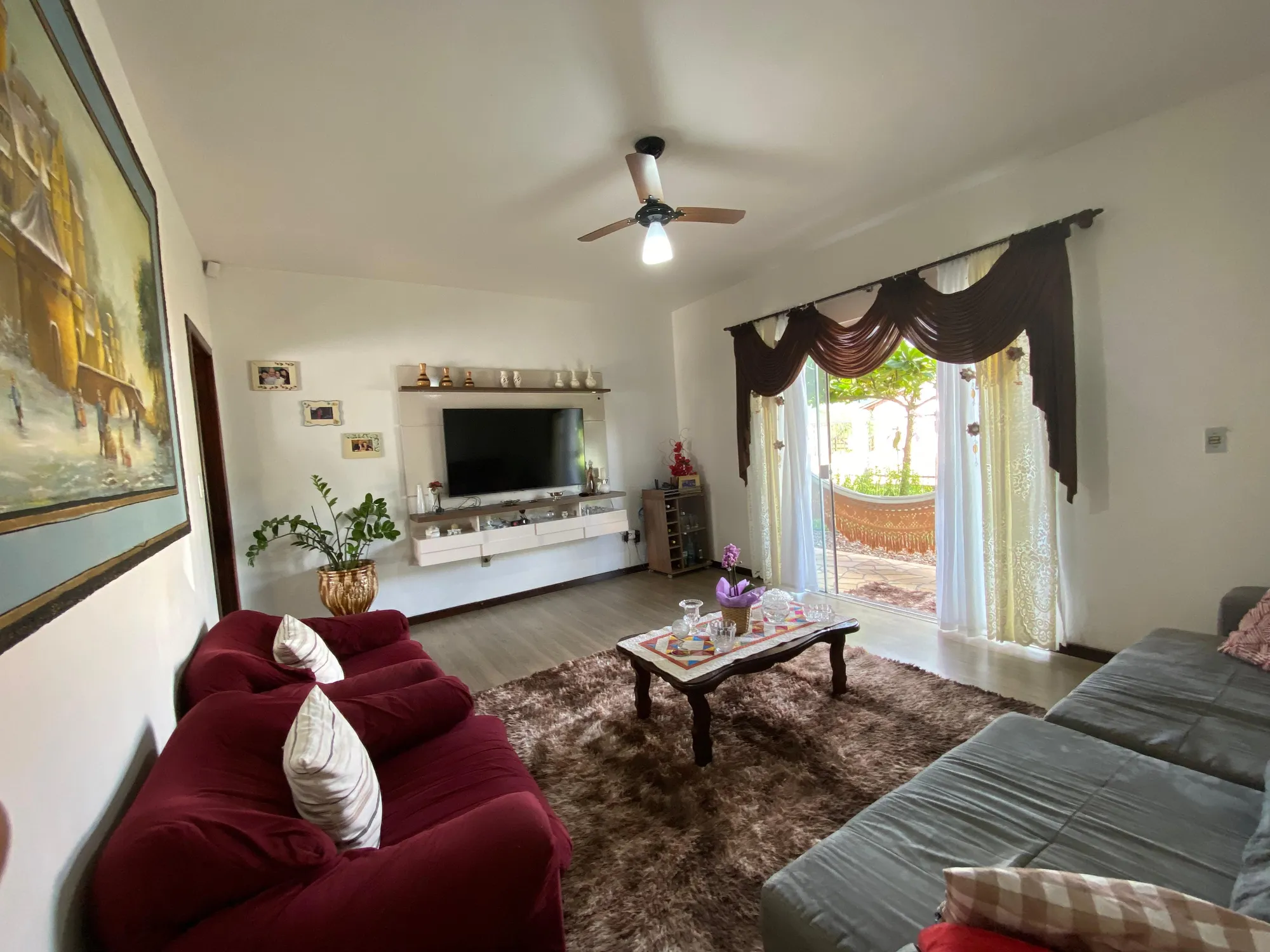 Casa AVERBADA em Blumenau, amplo terreno e próximo de tudo. — foto 7