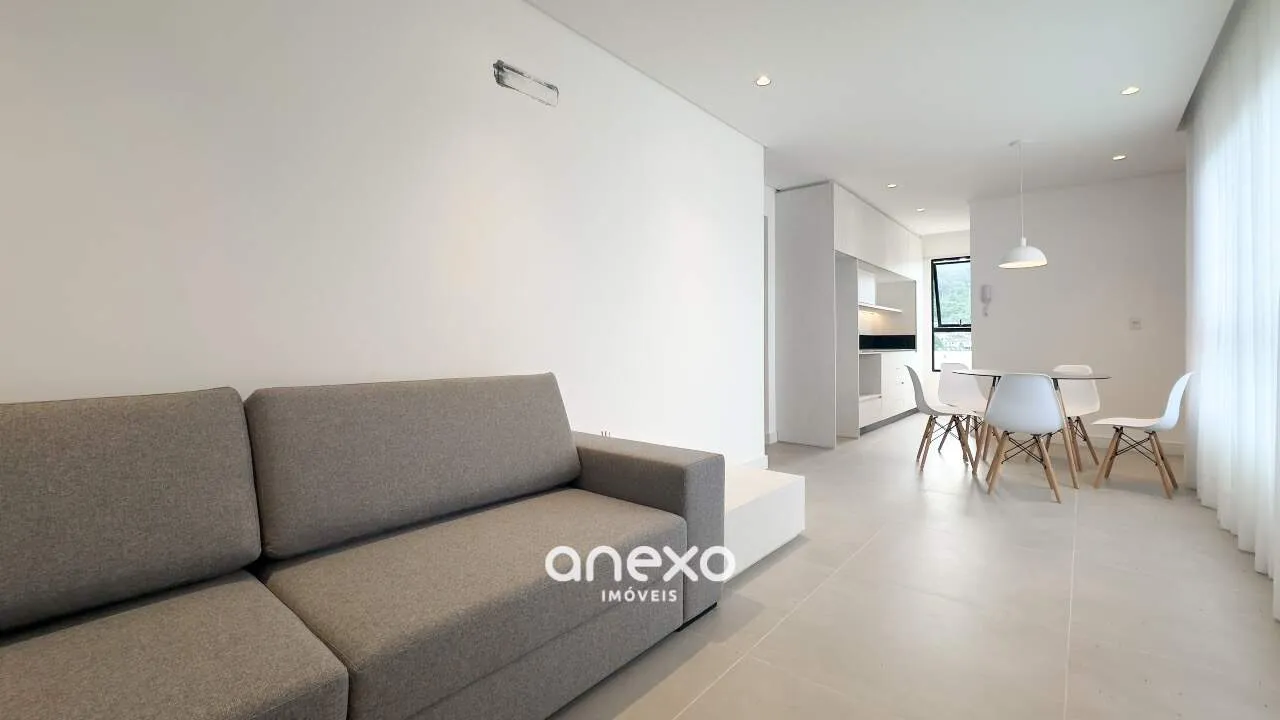 Apartamento a venda em Blumenau com 2 Dormitórios no bairro Vila Nova — foto 2