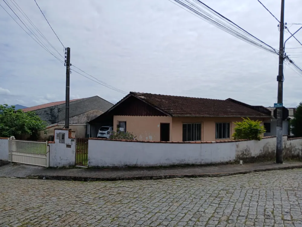 CASA AVERBADA - 3 DORMITÓRIOS + QUITINETE - foto 1