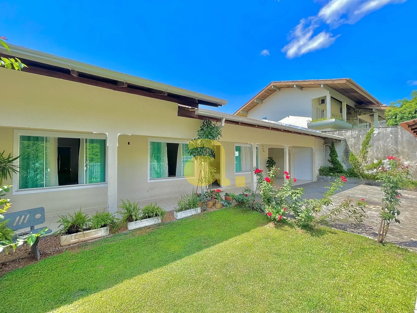 AMPLA CASA A VENDA - BAIRRO ESCOLA AGRÍCOLA, BLUMENAU — foto 2