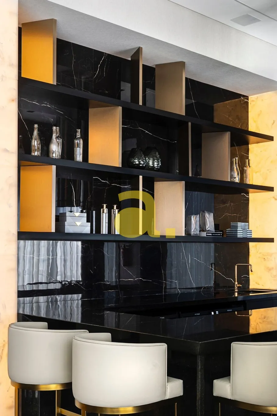 APARTAMENTO COM TRÊS SUITES 2 VAGAS EM BALNEÁRIO CAMBORIÚ - SC. — foto 3