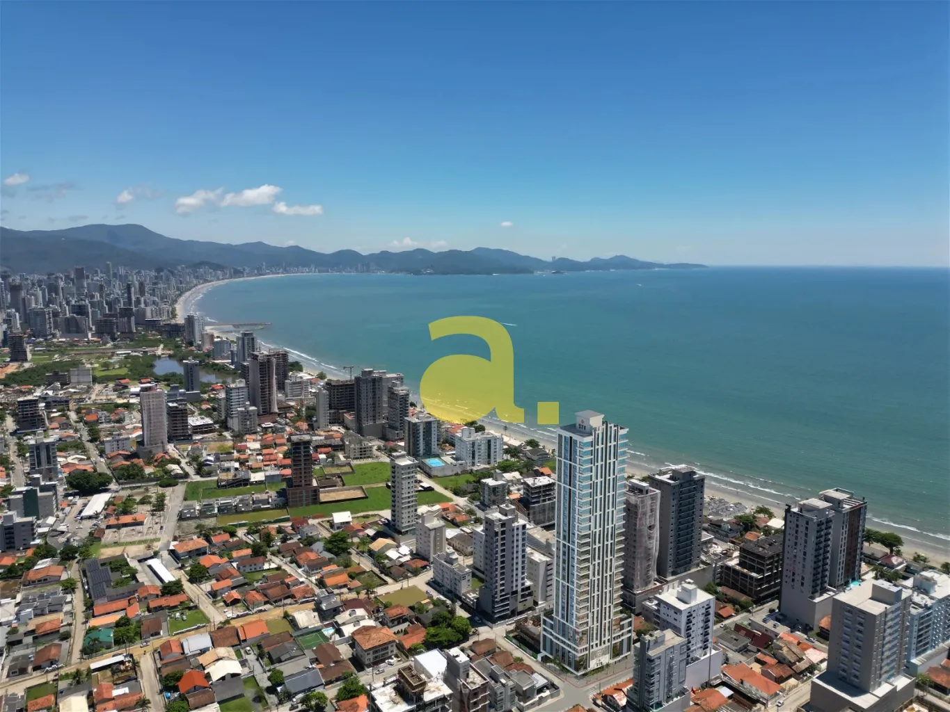 APARTAMENTOS COM 3 SUITES EM PORTO BELLO - SC — foto 6