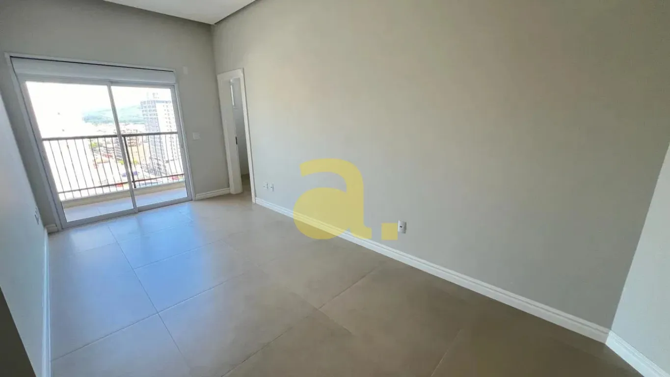 ÓTIMO APARTAMENTO FRENTE MAR COM 4 SUÍTES E SACADA EM ITAPEMA MEIA PRAIA!! — foto 3