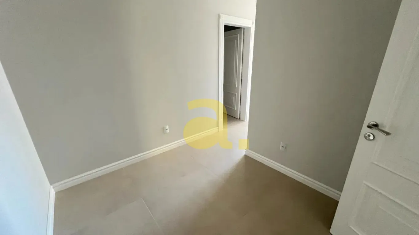 ÓTIMO APARTAMENTO FRENTE MAR COM 4 SUÍTES E SACADA EM ITAPEMA MEIA PRAIA!! — foto 7