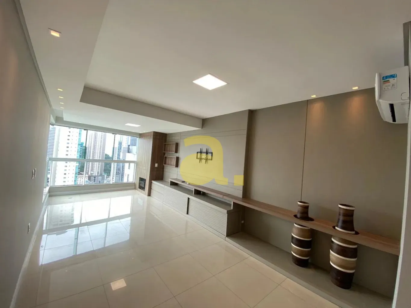 APARTAMENTO ESPAÇOSO COM MÓVEIS PLANEJADOS BAIRRO PIONEIROS - BALNEÁRIO CAMBORIÚ!! — foto 4