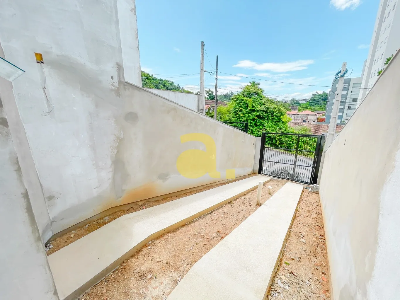 Sobrado com 2 suites na Escola Agrícola, Blumenau - foto 1