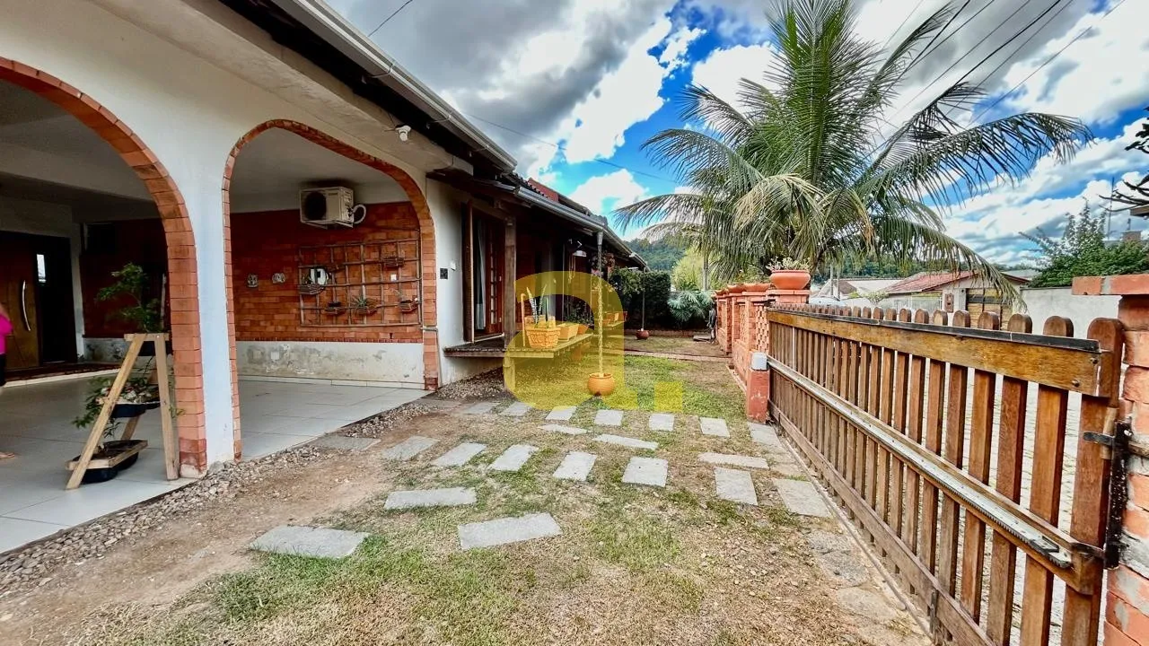 Casa no Bairro Água Verde — foto 4