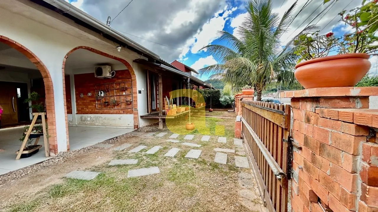 Casa no Bairro Água Verde — foto 5