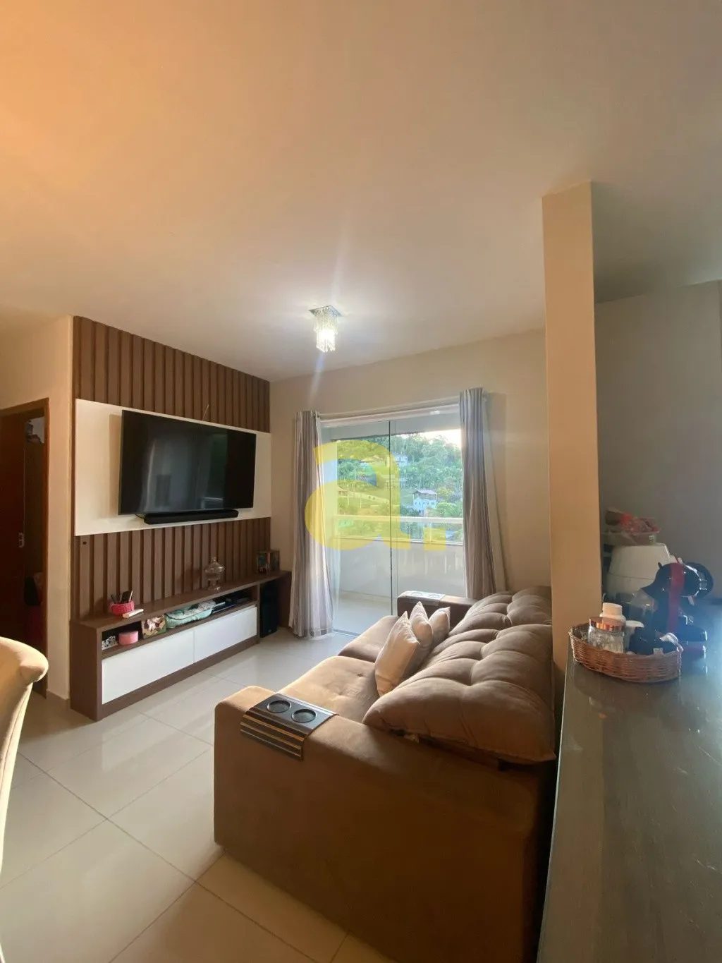 APARTAMENTO NA ITOUPAVA CENTRAL EM ÓTIMA LOCALIZAÇÃO — foto 2