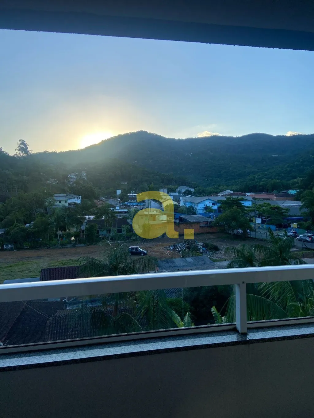 APARTAMENTO NA ITOUPAVA CENTRAL EM ÓTIMA LOCALIZAÇÃO — foto 7
