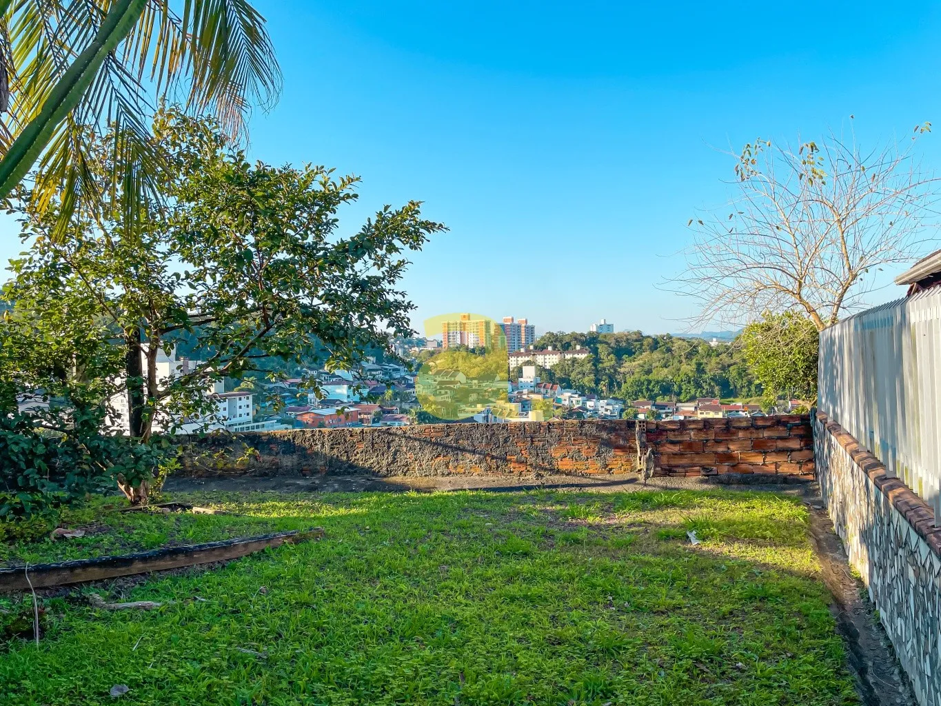 TERRENO À VENDA NO BAIRRO ÁGUA VERDE - foto 1