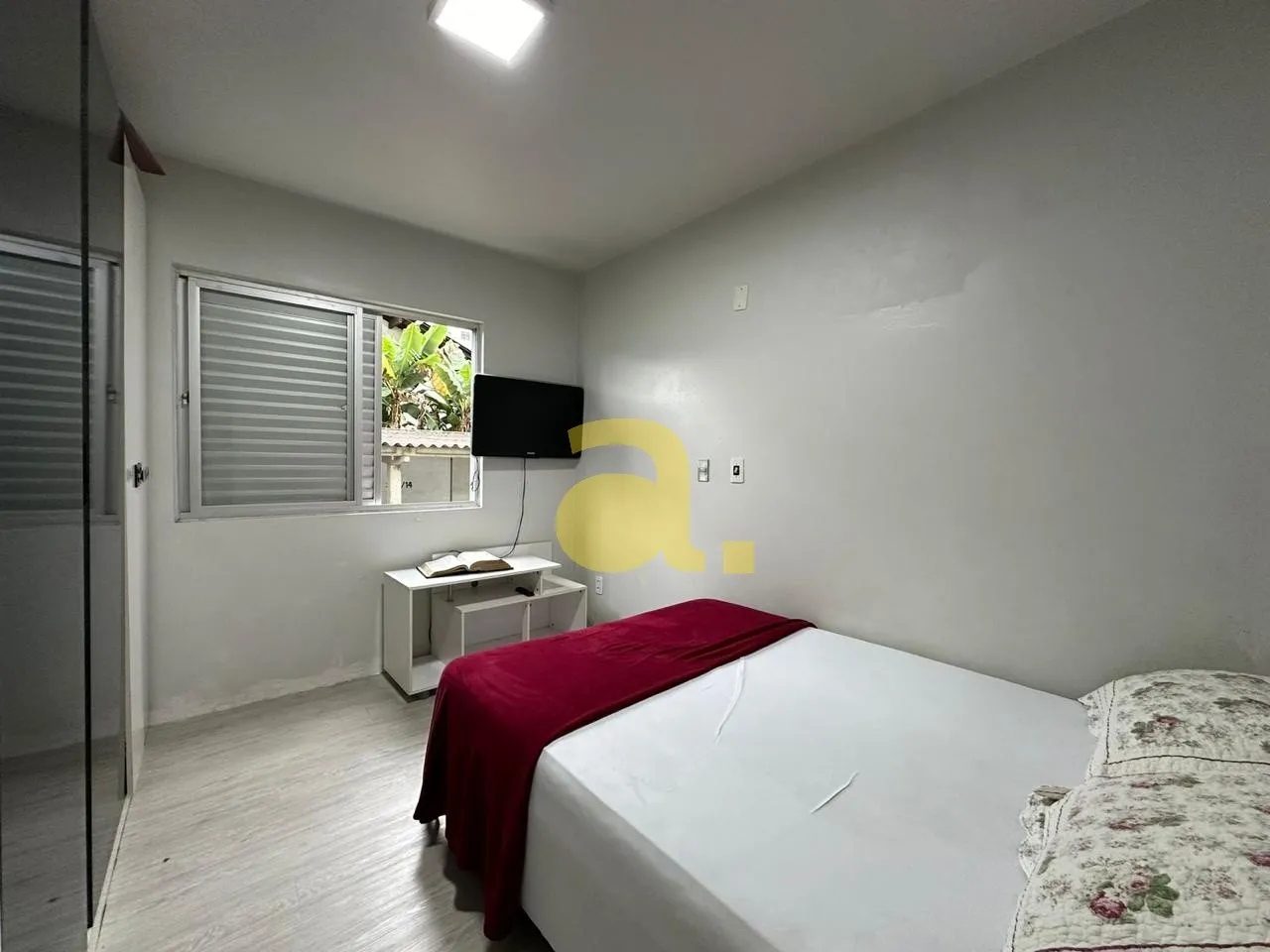 APARTAMENTO DE 3 QUARTOS NO BAIRRO ÁGUA VERDE — foto 5