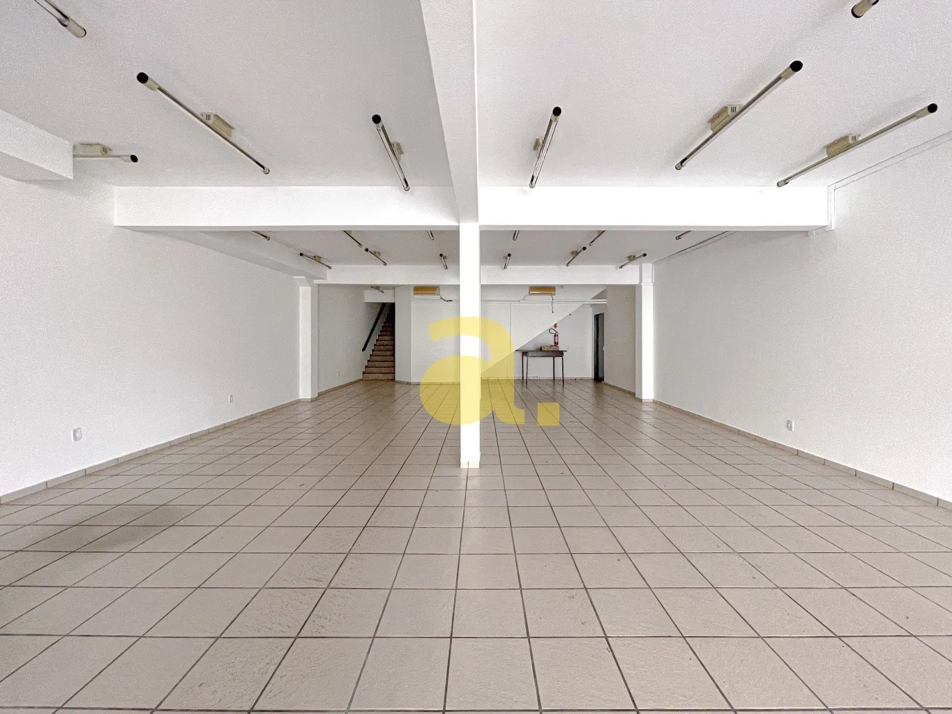 SALA COMERCIAL PARA ALUGAR VILA NOVA, BLUMENAU 230m - foto 1