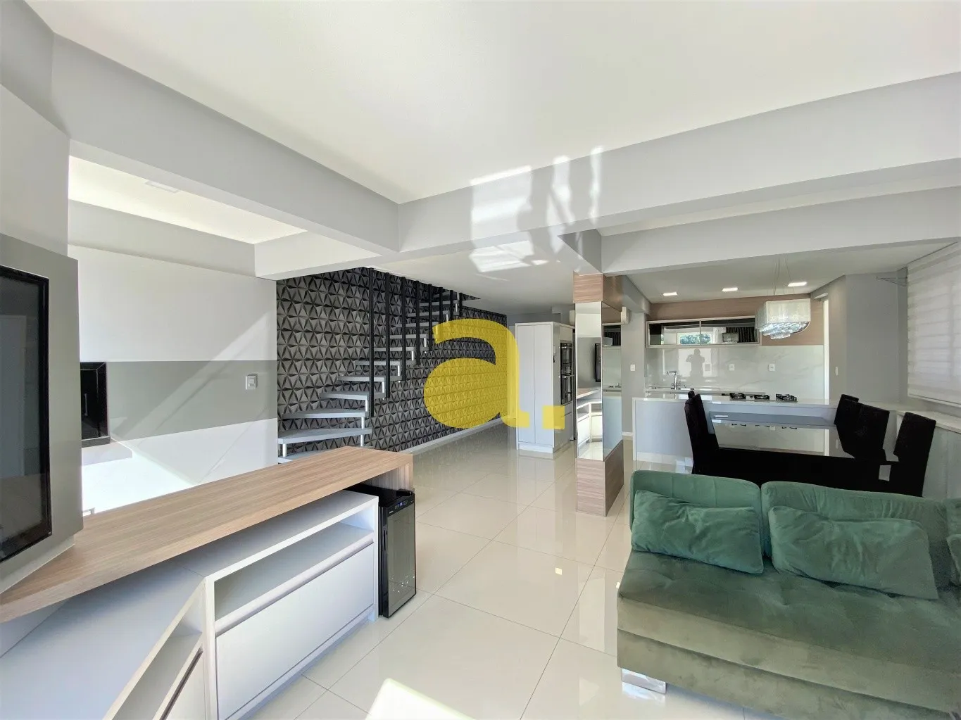 Apartamento duplex mobiliado, na Rua Nereu Ramos em Blumenau. — foto 6