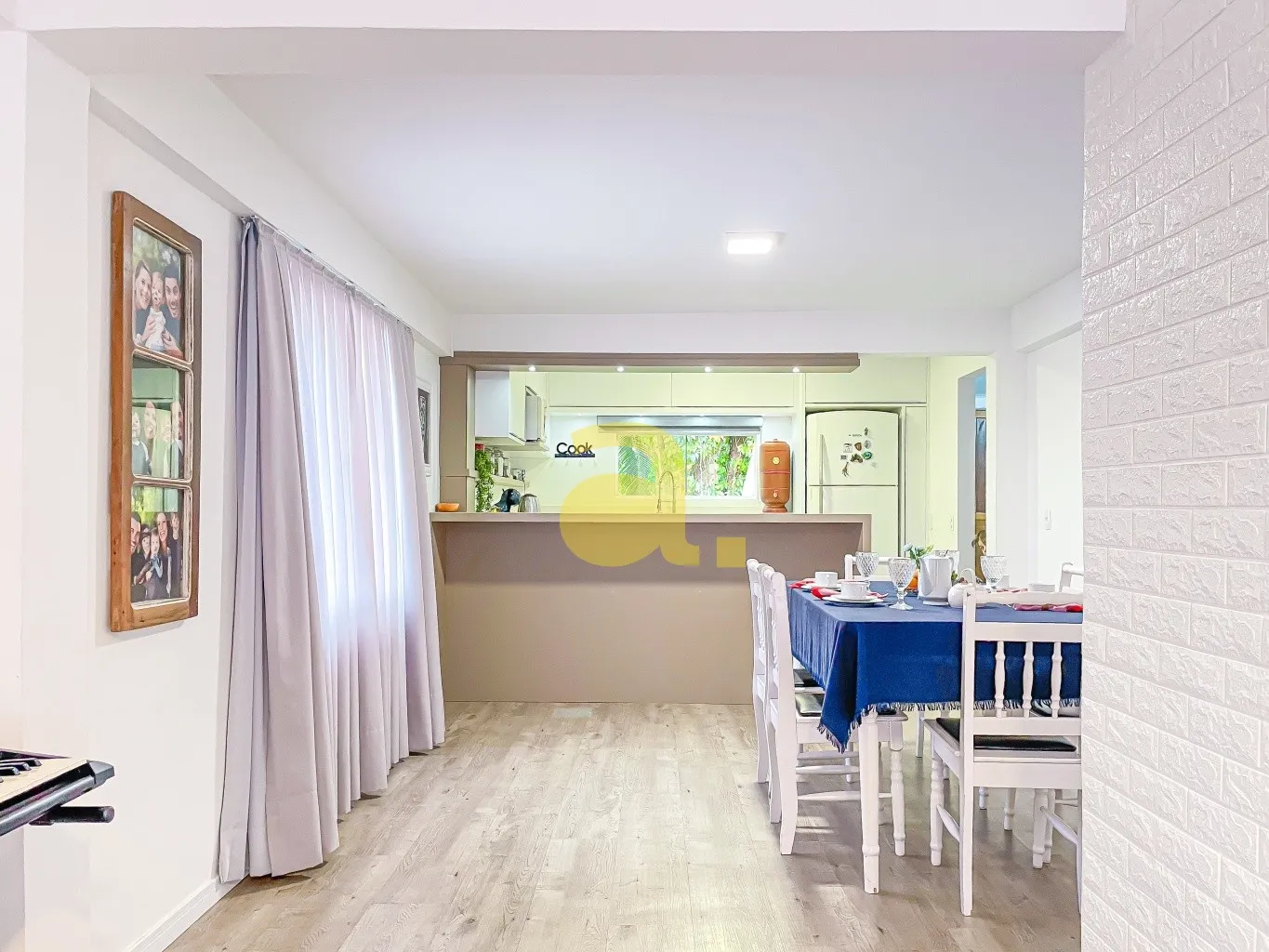 CASA A APENAS 900 METROS DA VILA GERMÂNICA! — foto 3