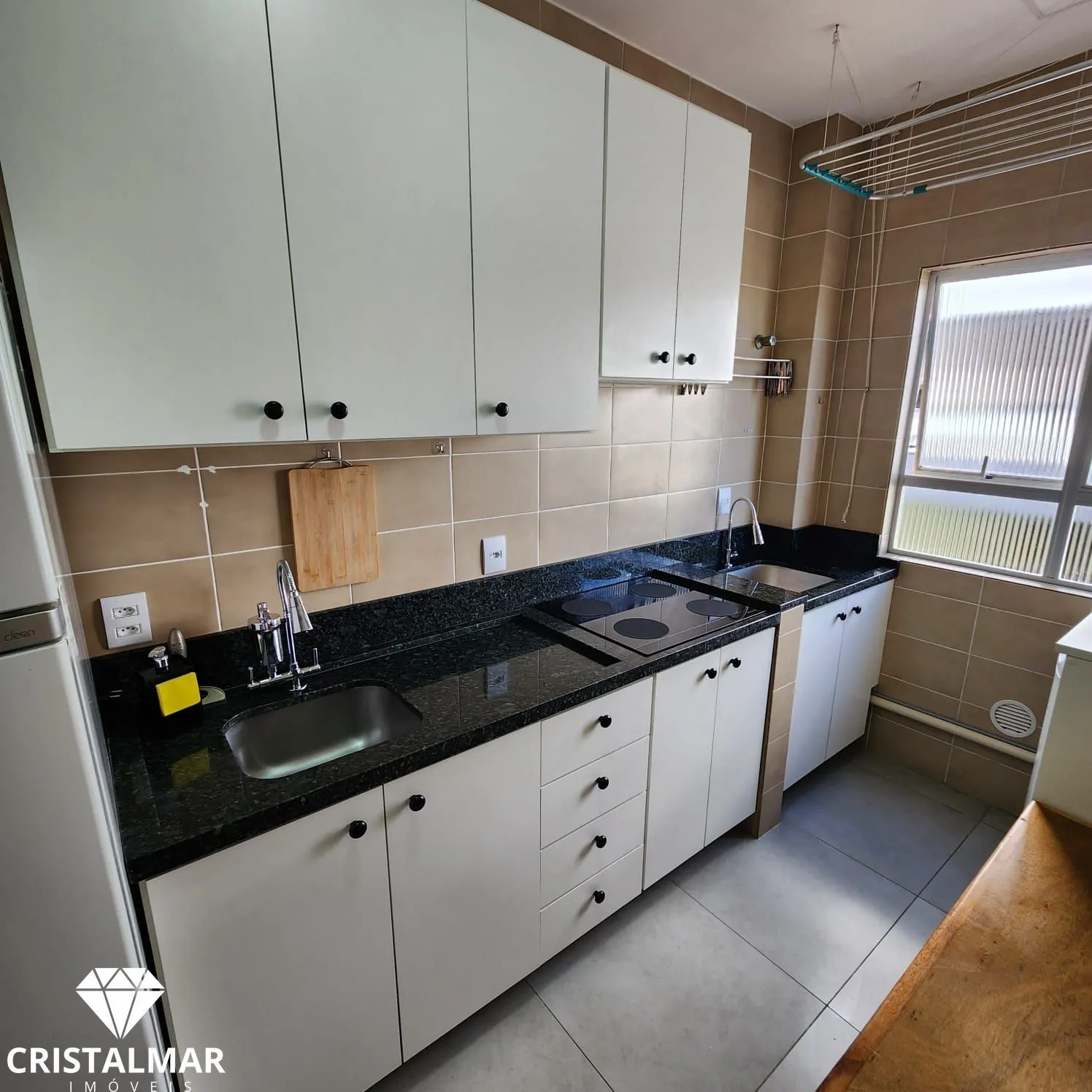 Apartamento frente, a 70 metros da Praia de Bombas SC — foto 5