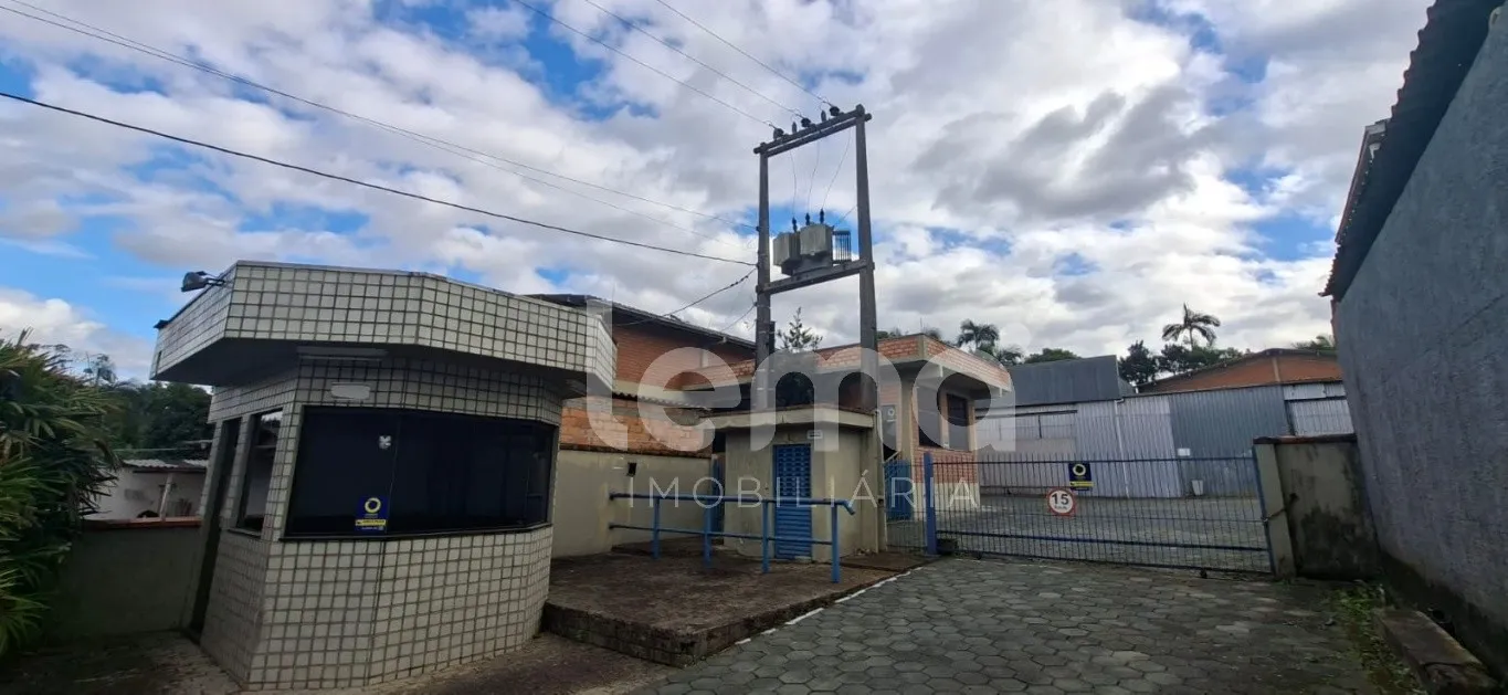 Locação ou venda de galpão na Itoupavazinha. - foto 1