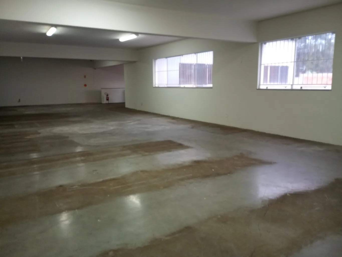 Prédio comercial com ponto estabelecido com 7 salas na Vila Nova. — foto 7
