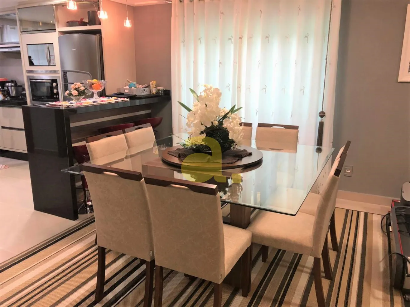 CASA A VENDA DE ÓTIMO PADRÃO NO BAIRRO ITOUPAVAZINHA — foto 3
