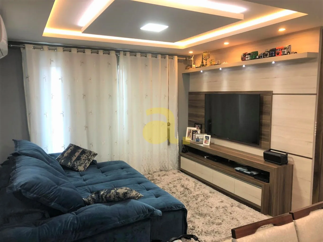 CASA A VENDA DE ÓTIMO PADRÃO NO BAIRRO ITOUPAVAZINHA — foto 4