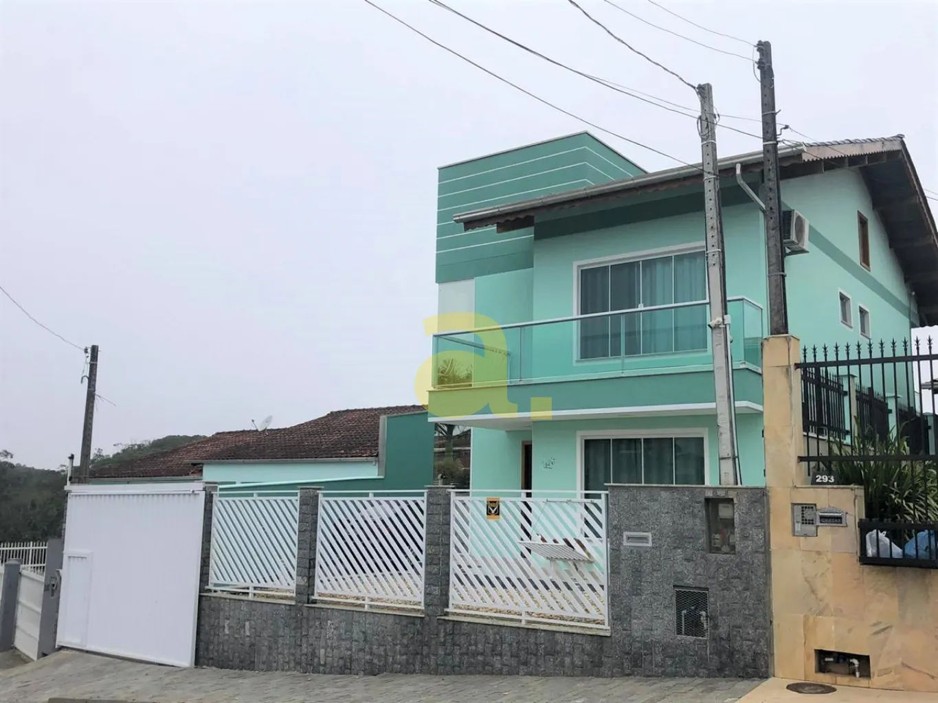 CASA A VENDA DE ÓTIMO PADRÃO NO BAIRRO ITOUPAVAZINHA — foto 5