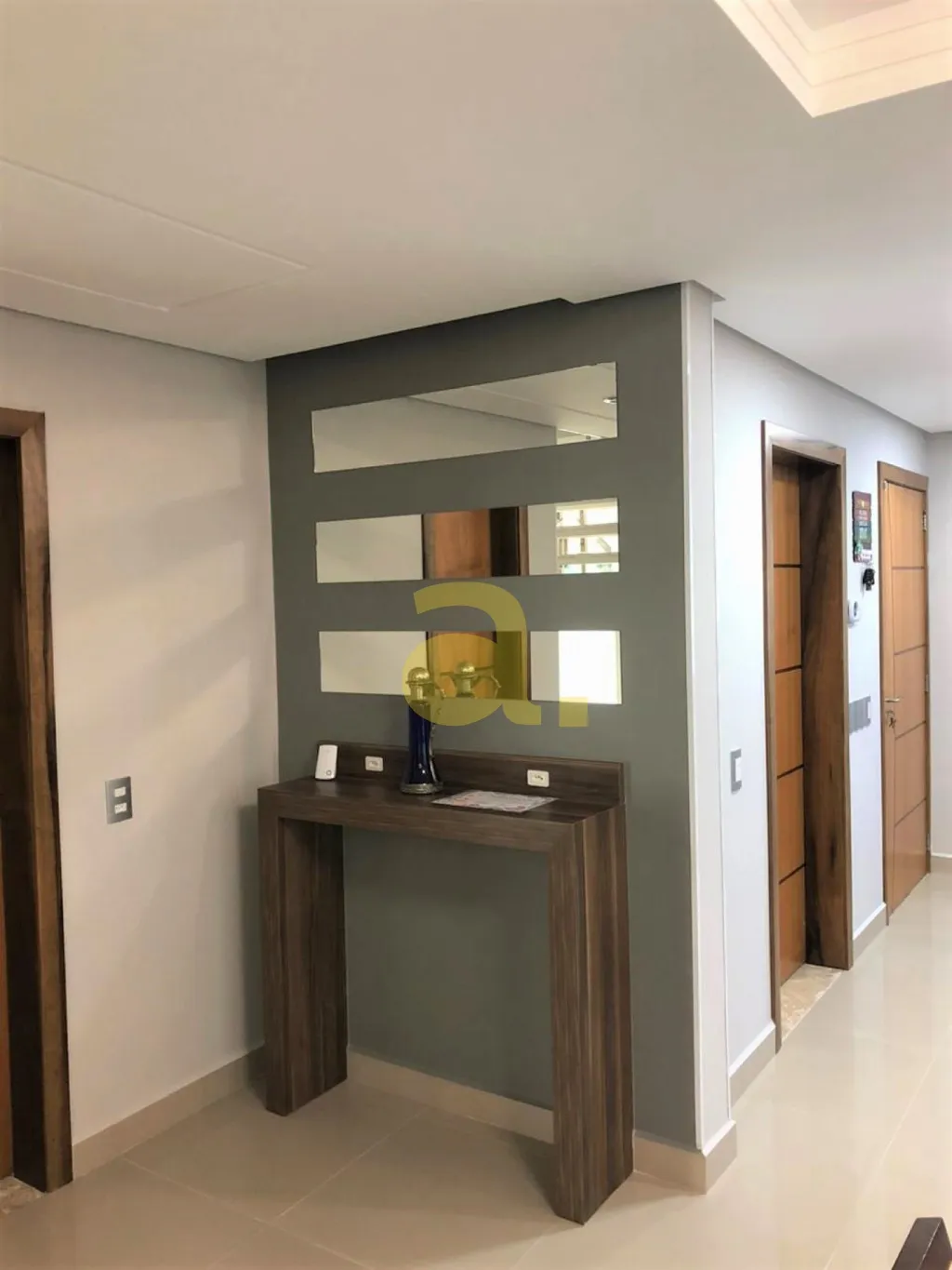 CASA A VENDA DE ÓTIMO PADRÃO NO BAIRRO ITOUPAVAZINHA — foto 7