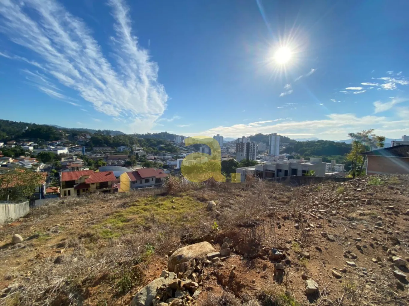 TERRENO COM 1300M LOCALIZADO NO BAIRRO ESCOLA AGRÍCOLA. — foto 2