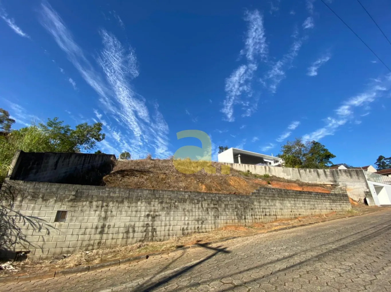 TERRENO COM 1300M LOCALIZADO NO BAIRRO ESCOLA AGRÍCOLA. — foto 4