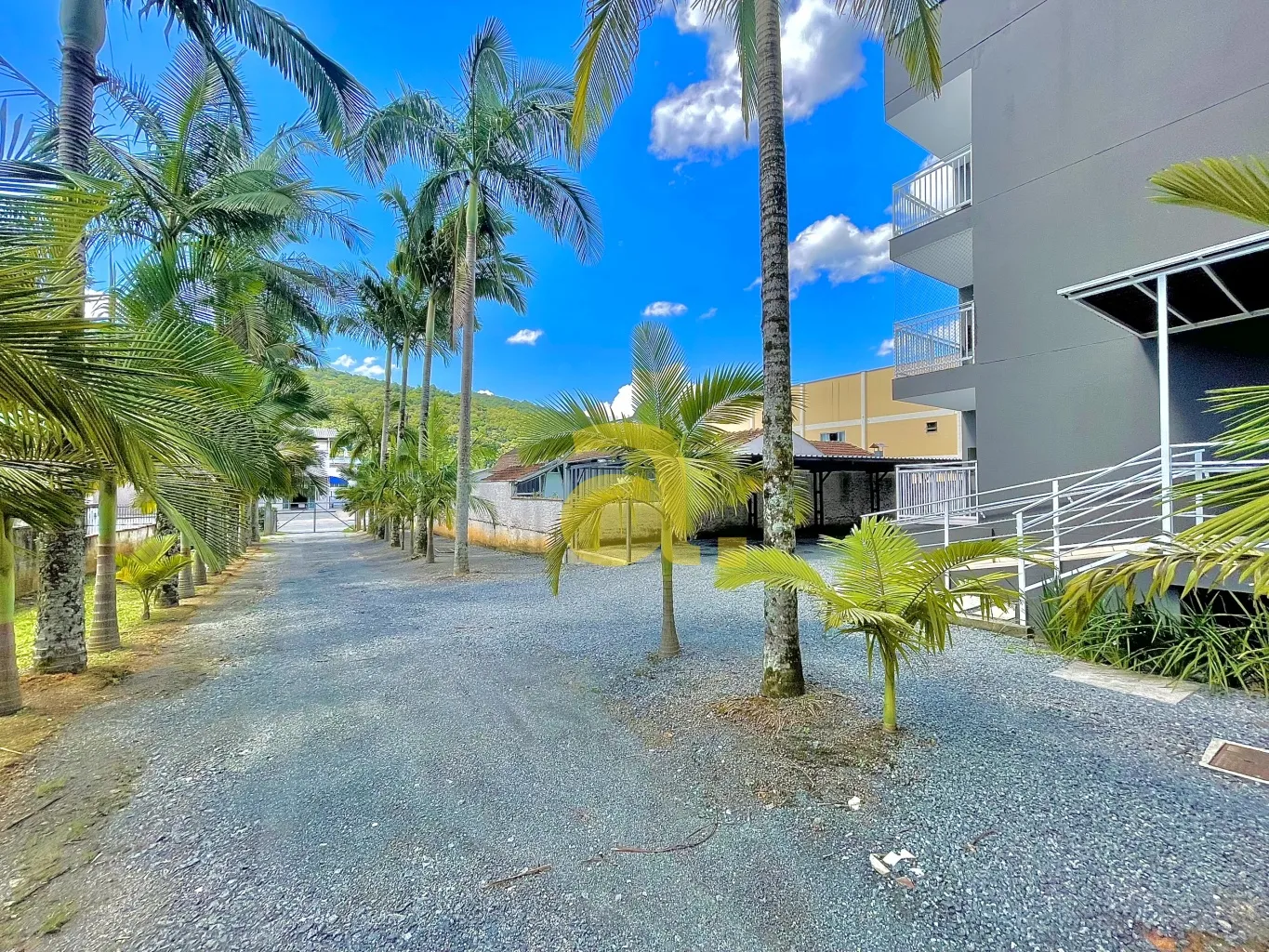 PRÉDIO RESIDENCIAL A VENDA COM OITO APARTAMENTOS - BAIRRO PROGRESSO - BLUMENAU/SC — foto 7