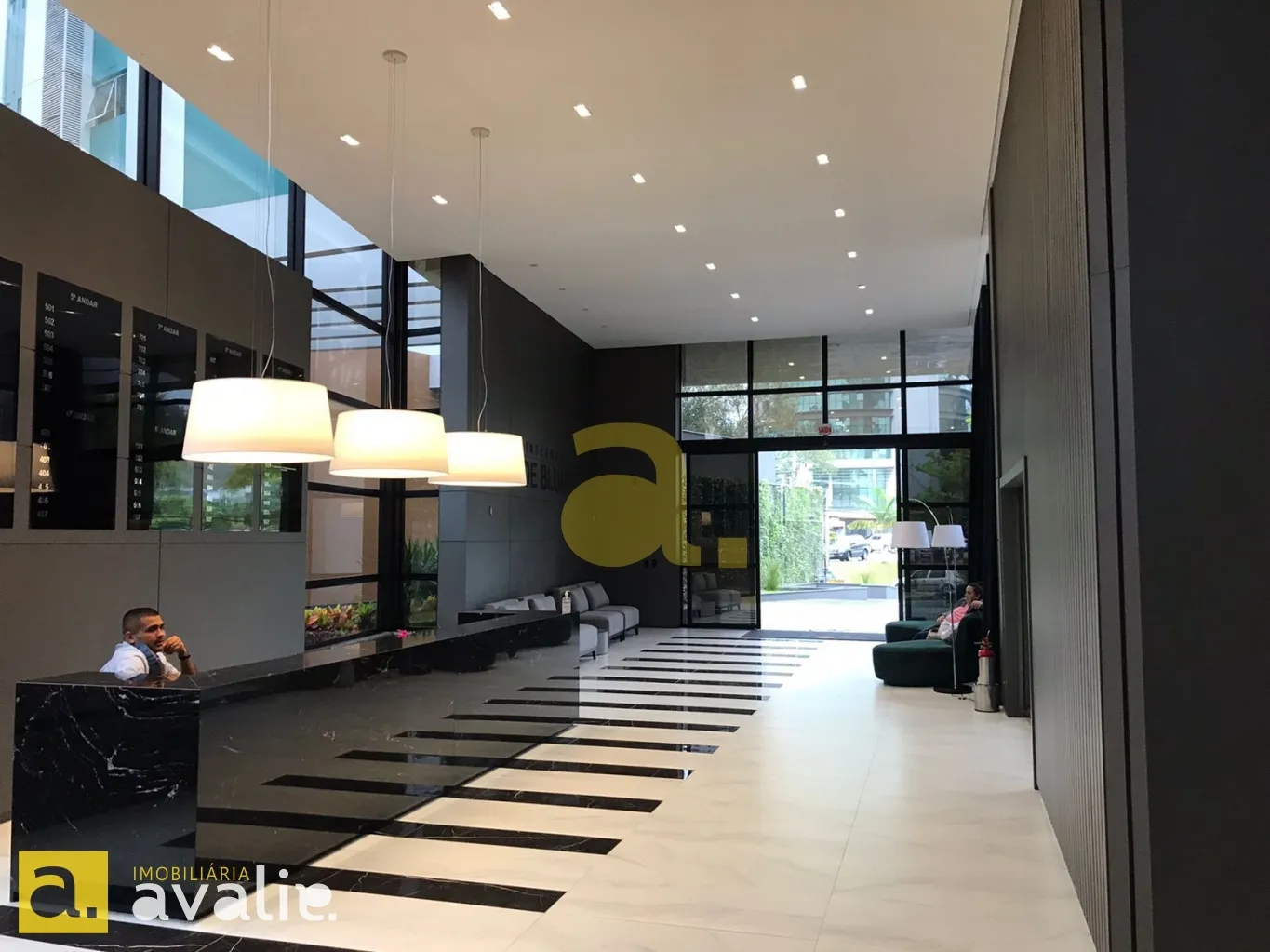 SALA COMERCIAL A VENDA, 02 BANHEIROS, COM 88,61 M + 2 VAGAS DE GARAGEM NO GARCIA, BLUMENAU - foto 1