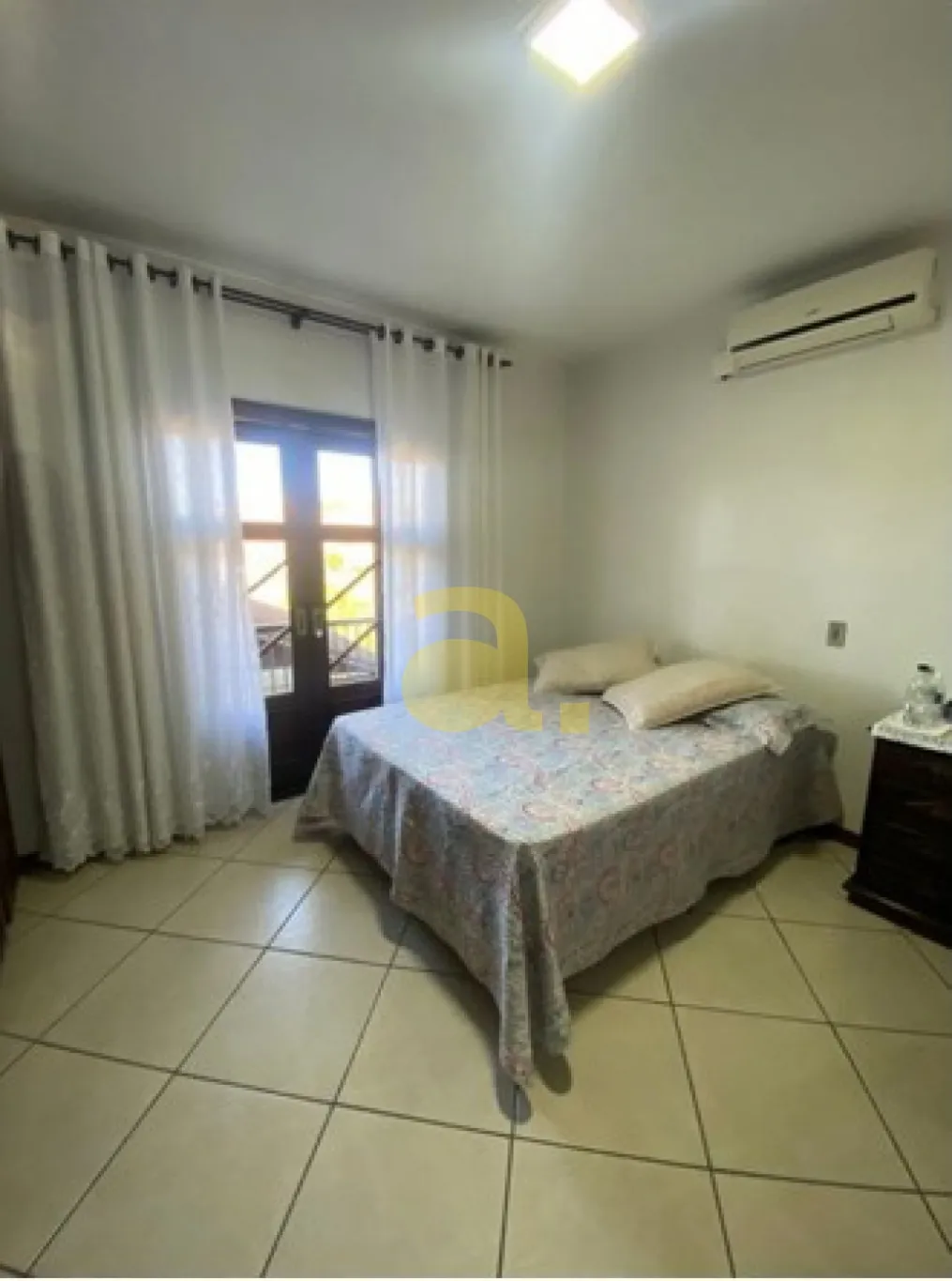 CASA MOBILIADA COM EDÍCULA E TERRENO DE 610 m . — foto 6