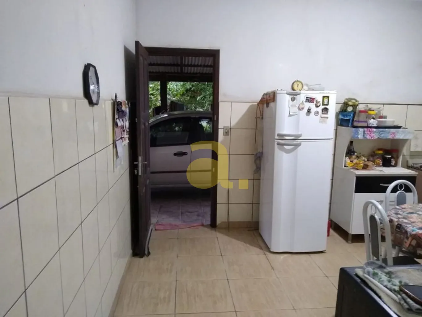 ÓTIMA CASA A VENDA NO CENTRO DE RODEIO COM 3 DORMITÓRIOS A VENDA — foto 4