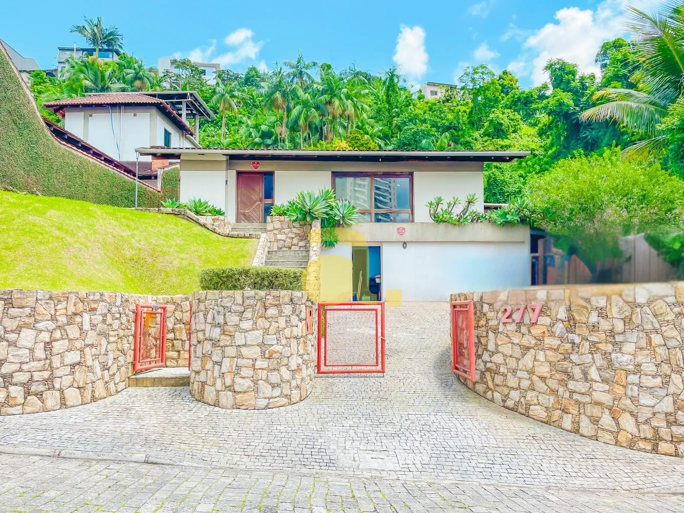 CASA COMERCIAL À VENDA NO BAIRRO VILA NOVA — foto 4