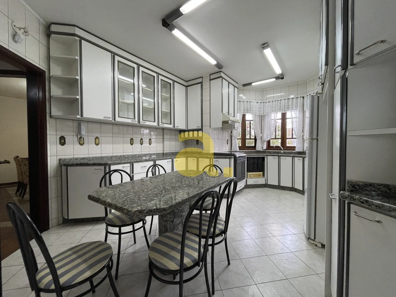CASA A VENDA NO BAIRRO ESCOLA AGRÍCOLA EM BLUMENAU SC — foto 2