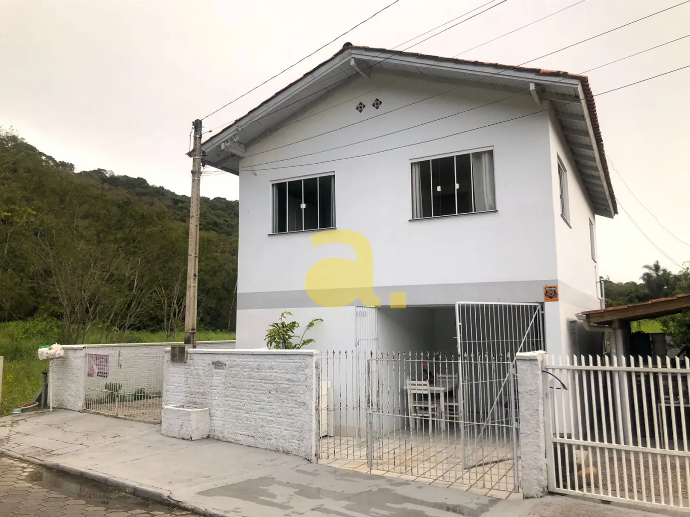 EXCELENTE TERRENO COM 396,00m EDIFICADO COM DUAS CASAS NO BAIRRO BELA VISTA — foto 4